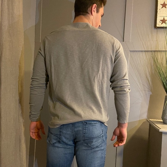 All sAints waffle shirt size L - Picture 2 of 2